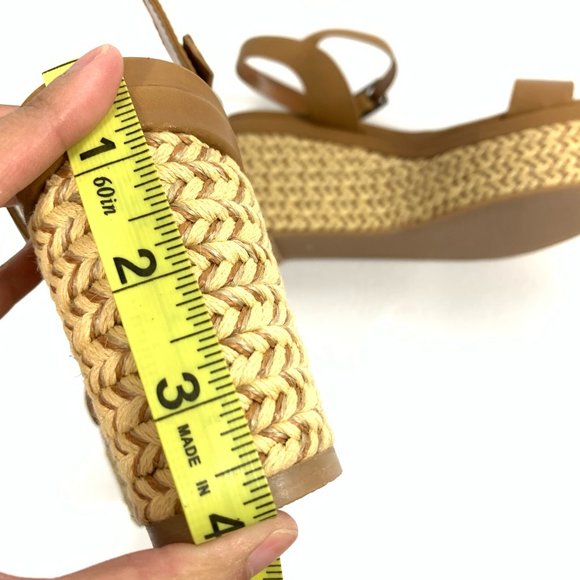 AQUATALIA Ankle Strap Cassidy Calf Wedges Sandals - Picture 9 of 11